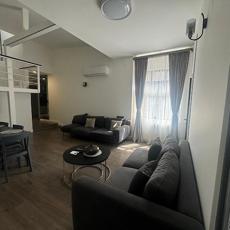 Luxe Apartment In Center Yerevan Luaran gambar