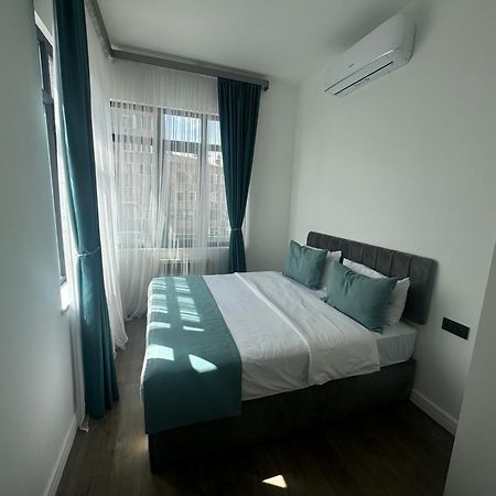 Luxe Apartment In Center Yerevan Luaran gambar