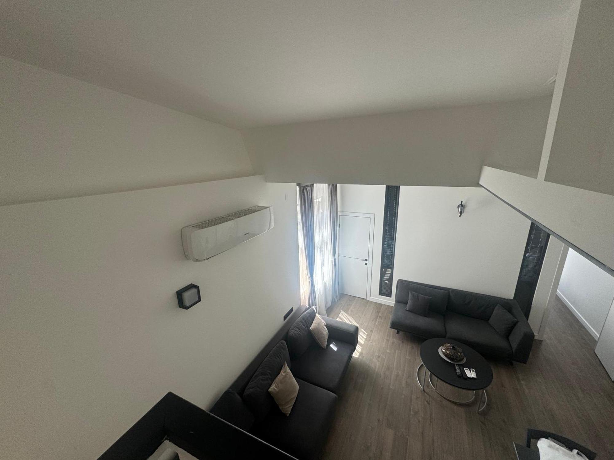Luxe Apartment In Center Yerevan Luaran gambar