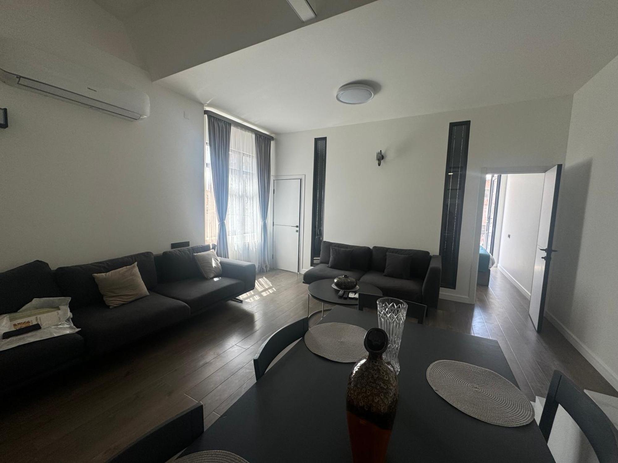 Luxe Apartment In Center Yerevan Luaran gambar