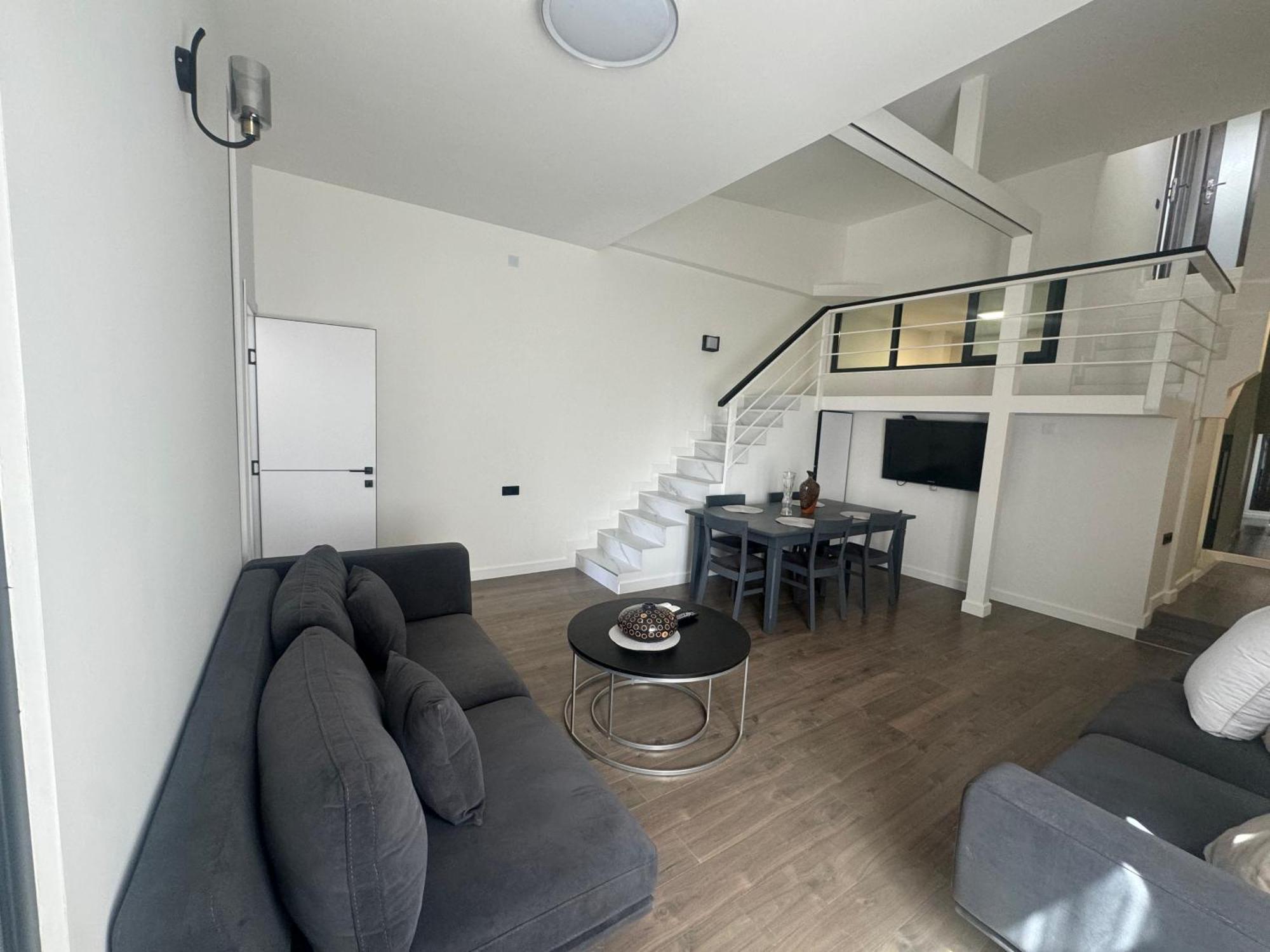 Luxe Apartment In Center Yerevan Luaran gambar